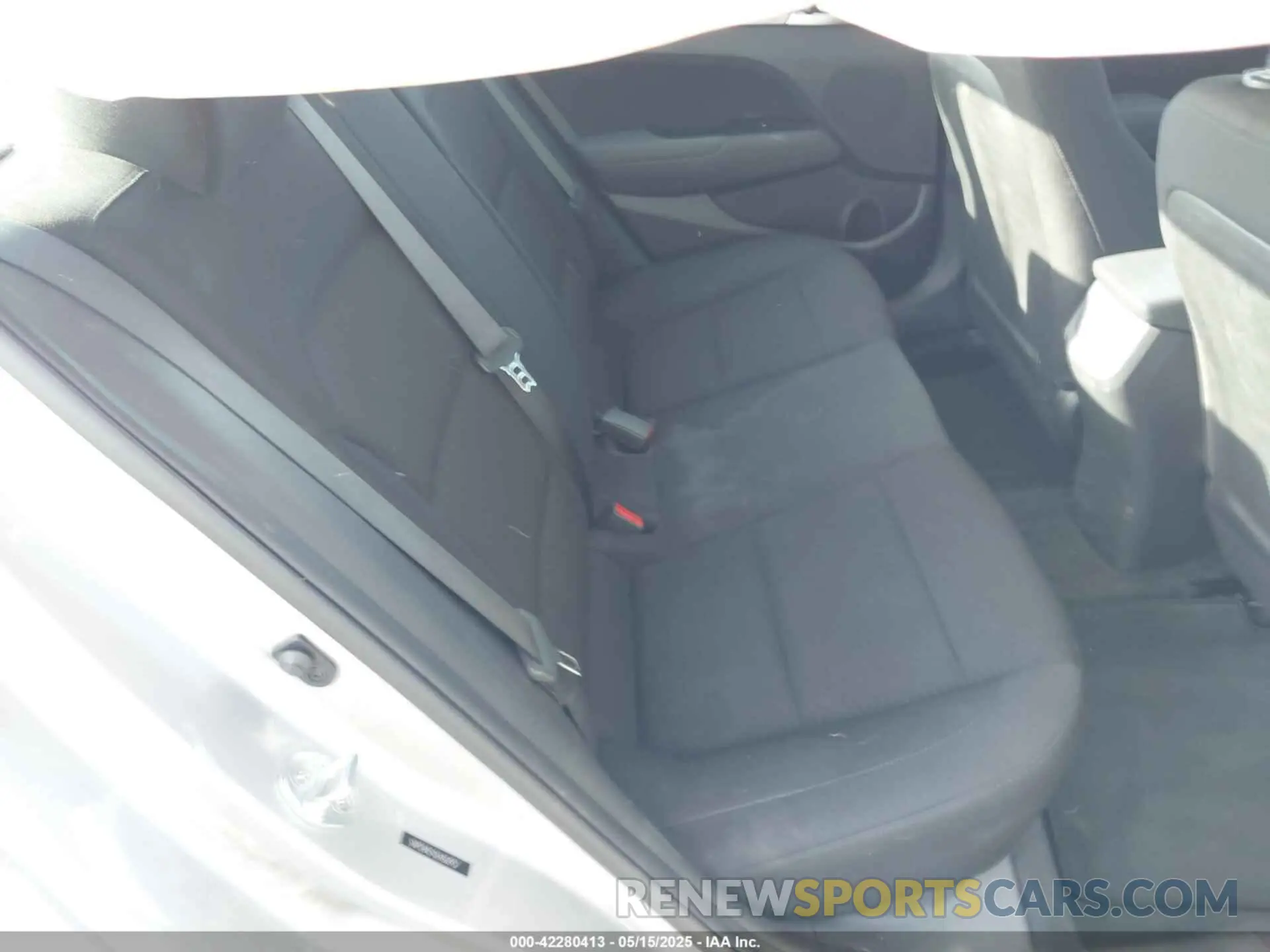 8 Photograph of a damaged car 5NPD84LF0LH562957 HYUNDAI ELANTRA 2020