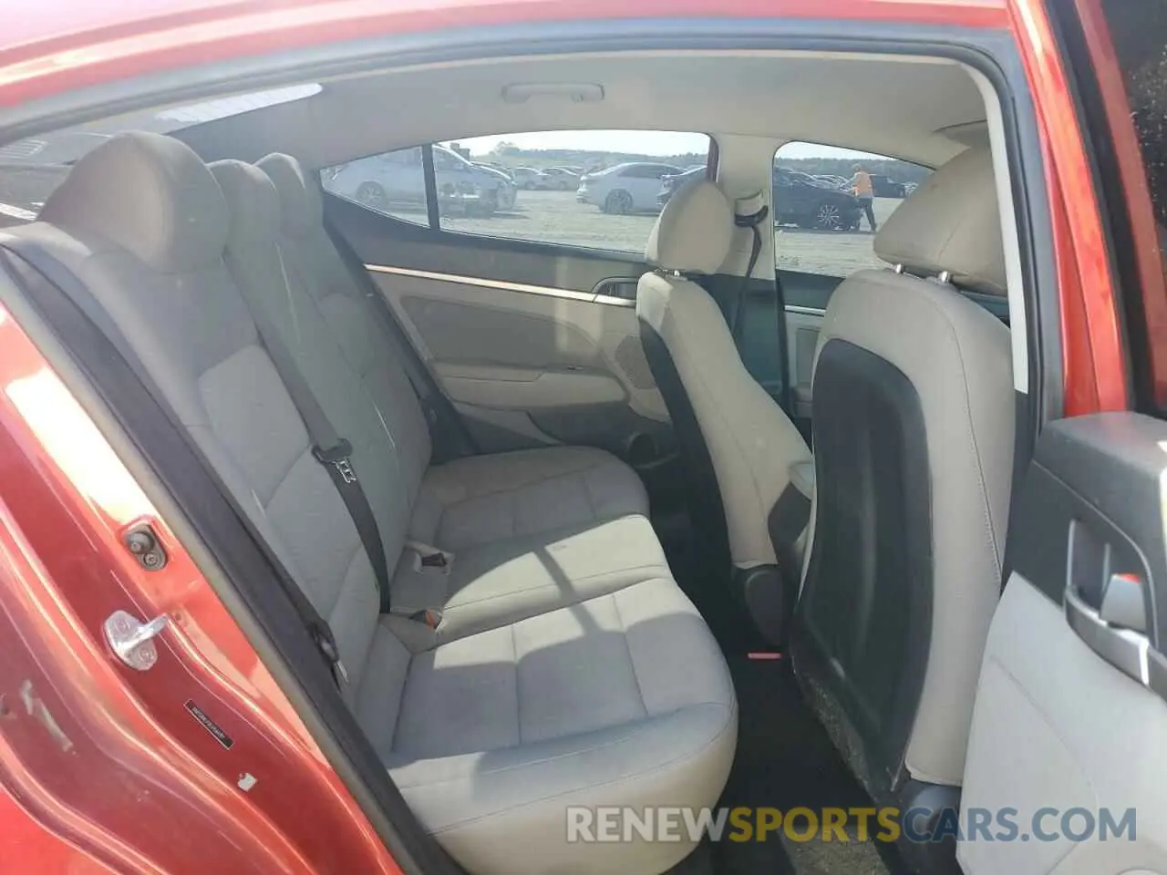 10 Photograph of a damaged car 5NPD84LF0LH566197 HYUNDAI ELANTRA 2020