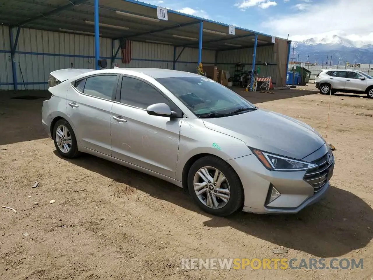 4 Photograph of a damaged car 5NPD84LF0LH573618 HYUNDAI ELANTRA 2020