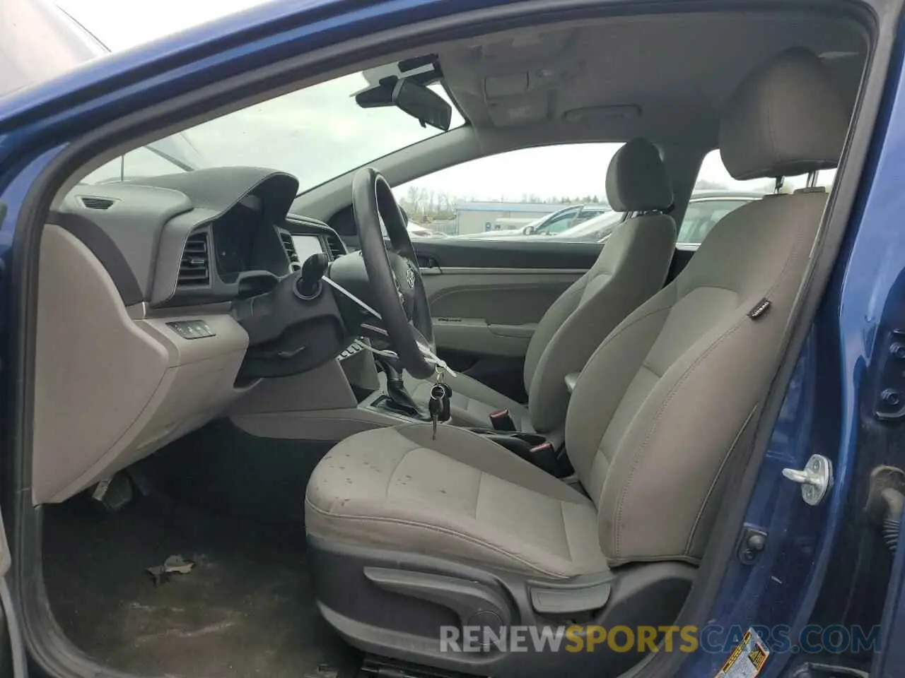 7 Photograph of a damaged car 5NPD84LF0LH575806 HYUNDAI ELANTRA 2020