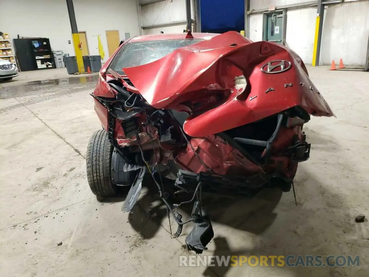 6 Photograph of a damaged car 5NPD84LF0LH579581 HYUNDAI ELANTRA 2020