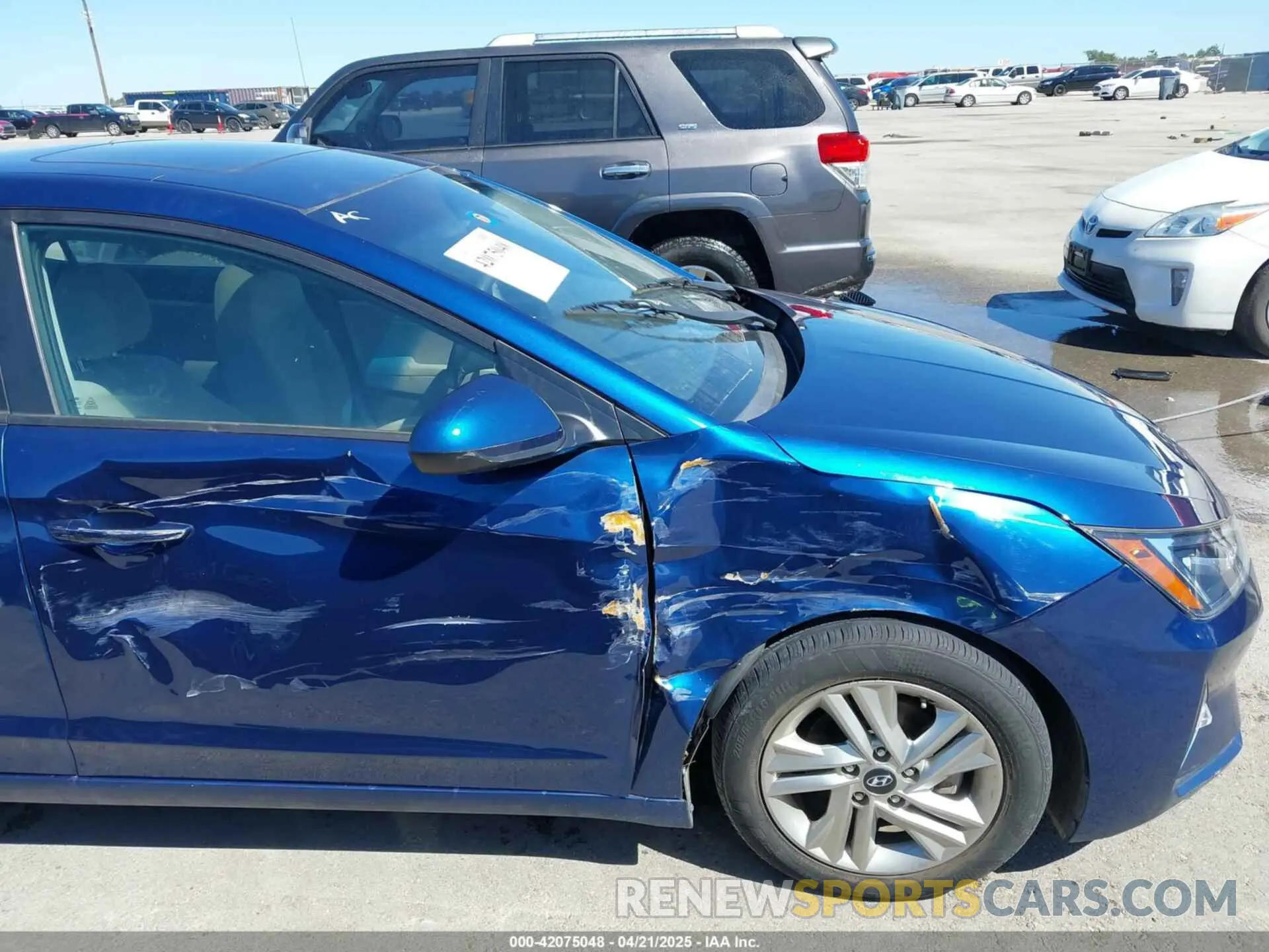6 Photograph of a damaged car 5NPD84LF0LH586904 HYUNDAI ELANTRA 2020