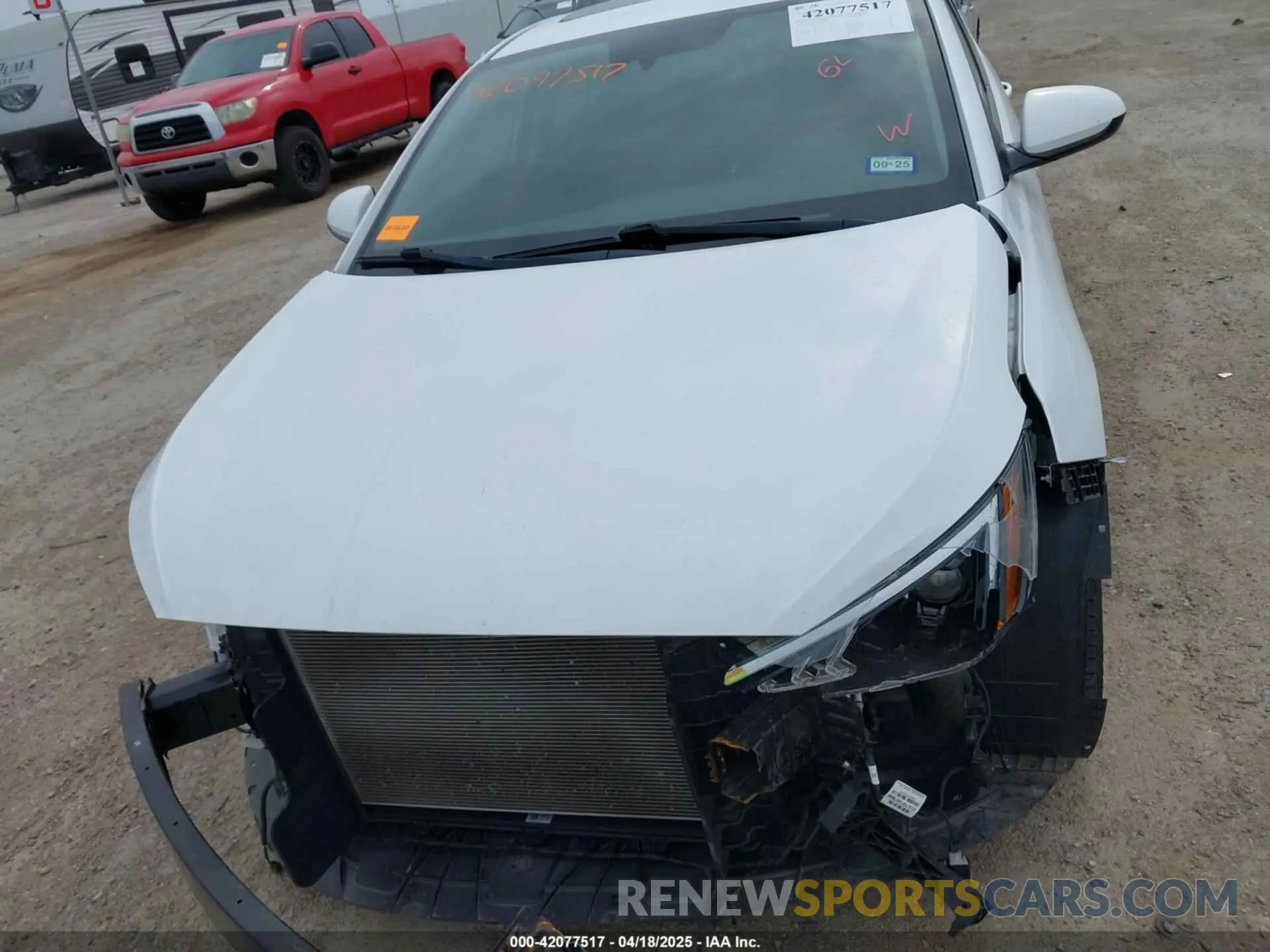 10 Photograph of a damaged car 5NPD84LF0LH603121 HYUNDAI ELANTRA 2020
