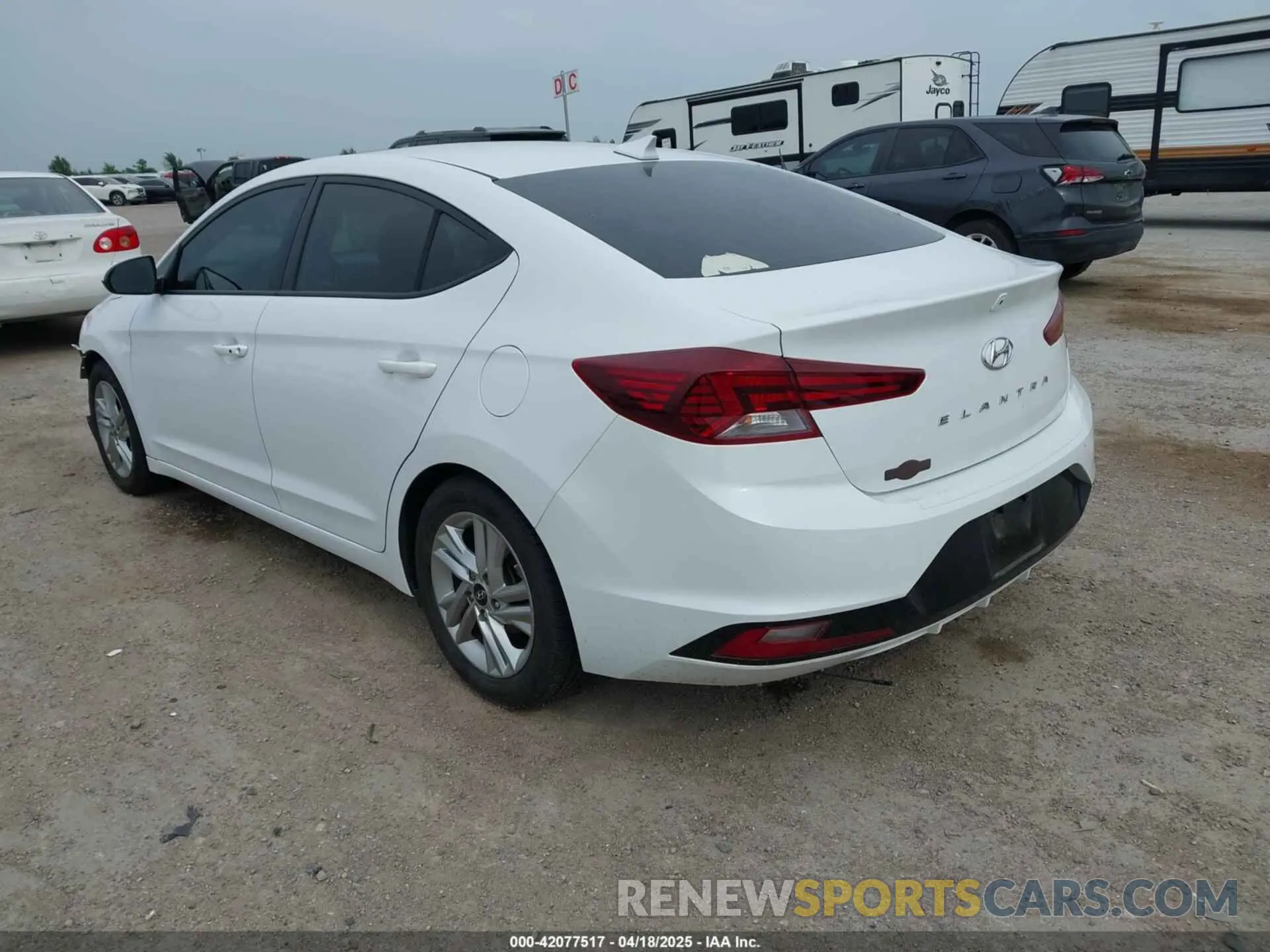 3 Photograph of a damaged car 5NPD84LF0LH603121 HYUNDAI ELANTRA 2020