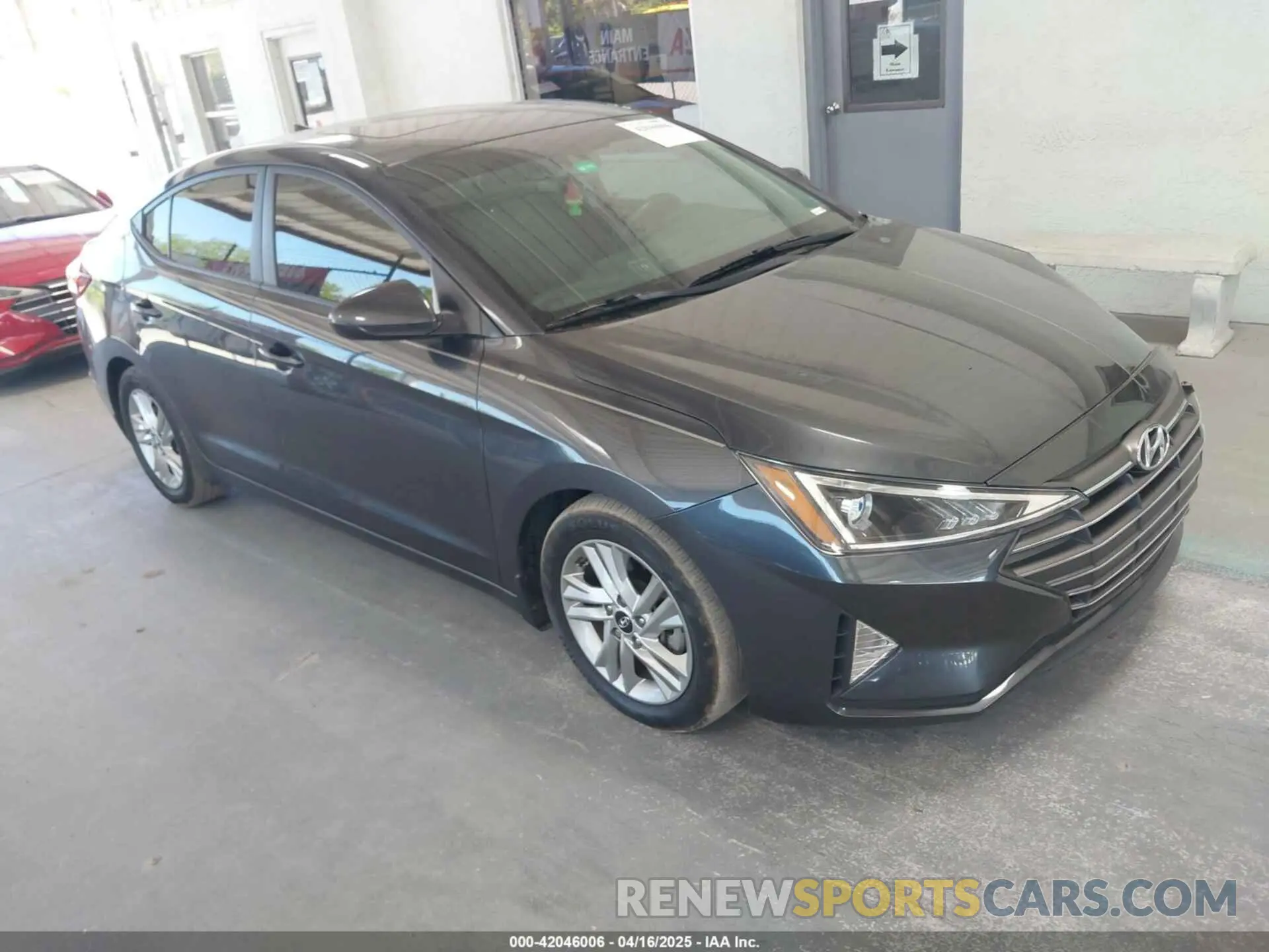1 Photograph of a damaged car 5NPD84LF0LH604124 HYUNDAI ELANTRA 2020