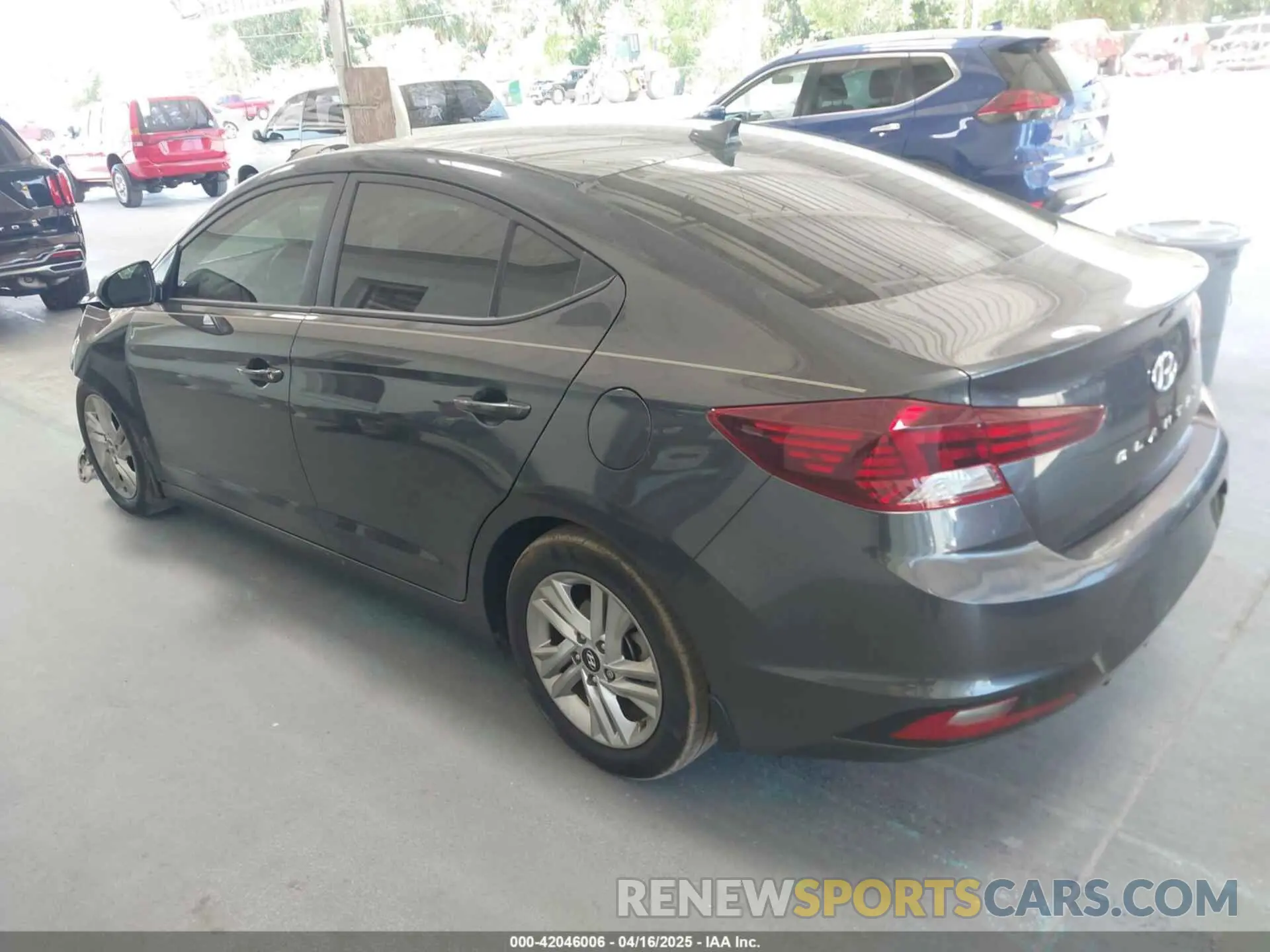 3 Photograph of a damaged car 5NPD84LF0LH604124 HYUNDAI ELANTRA 2020