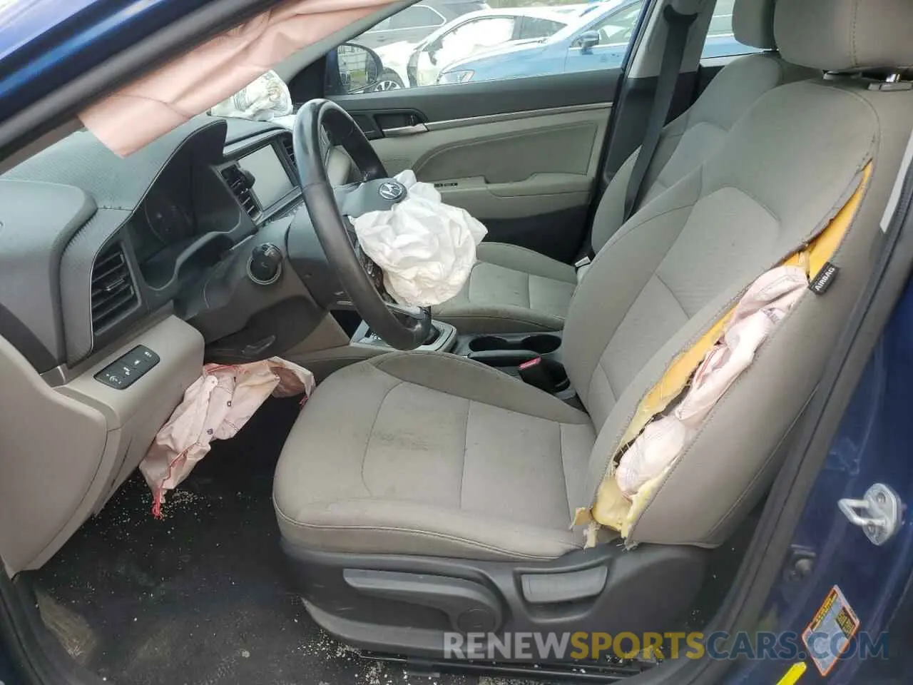 7 Photograph of a damaged car 5NPD84LF0LH616337 HYUNDAI ELANTRA 2020