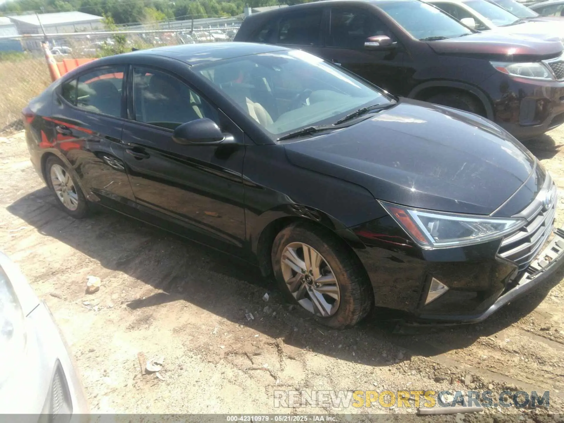 1 Photograph of a damaged car 5NPD84LF1LH501696 HYUNDAI ELANTRA 2020