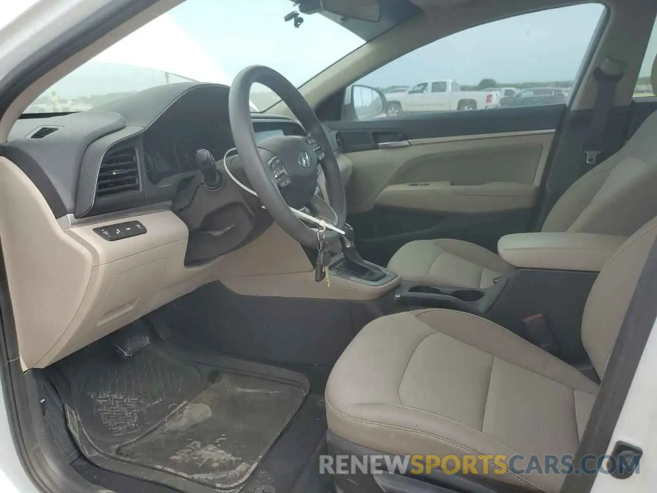 7 Photograph of a damaged car 5NPD84LF1LH503576 HYUNDAI ELANTRA 2020