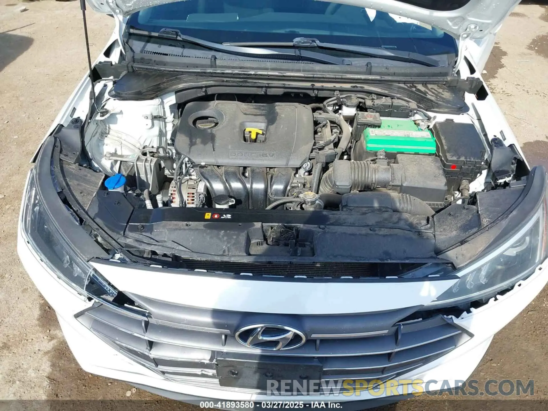 10 Photograph of a damaged car 5NPD84LF1LH504100 HYUNDAI ELANTRA 2020