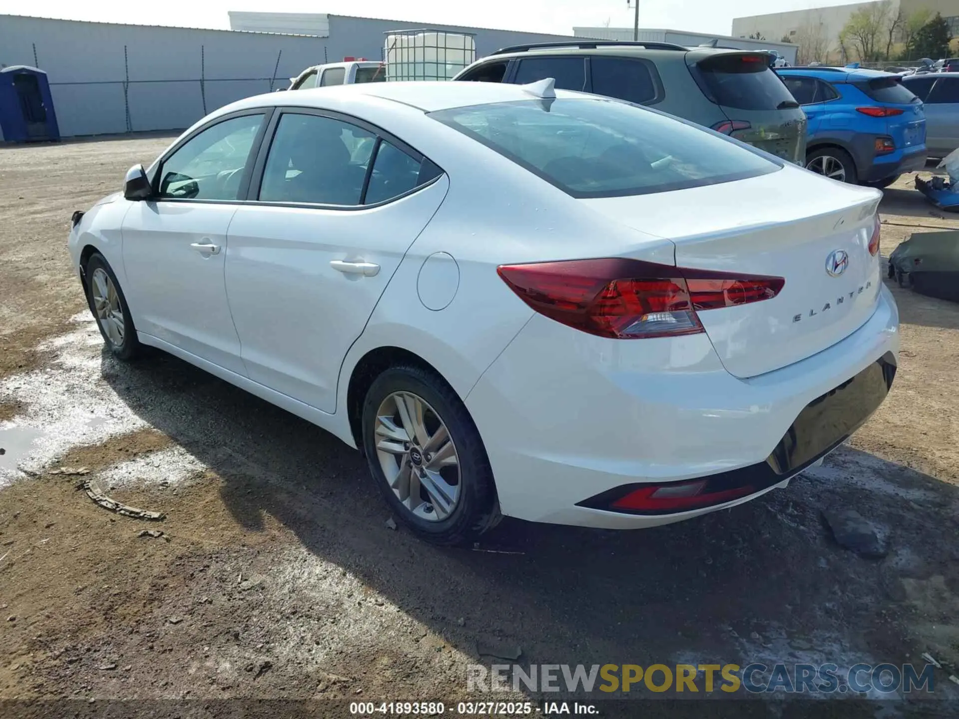 3 Photograph of a damaged car 5NPD84LF1LH504100 HYUNDAI ELANTRA 2020
