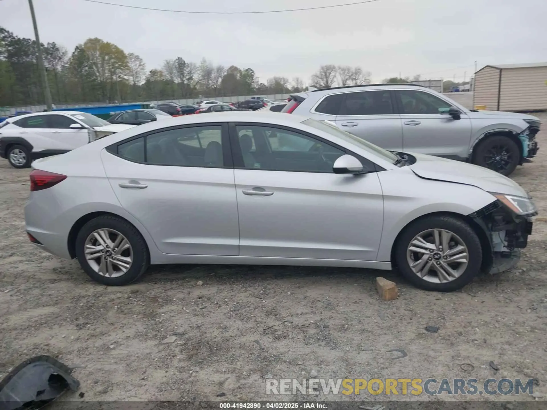 14 Photograph of a damaged car 5NPD84LF1LH509734 HYUNDAI ELANTRA 2020