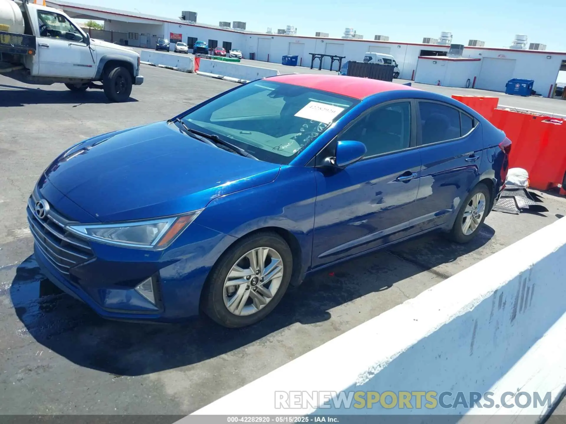 2 Photograph of a damaged car 5NPD84LF1LH511144 HYUNDAI ELANTRA 2020