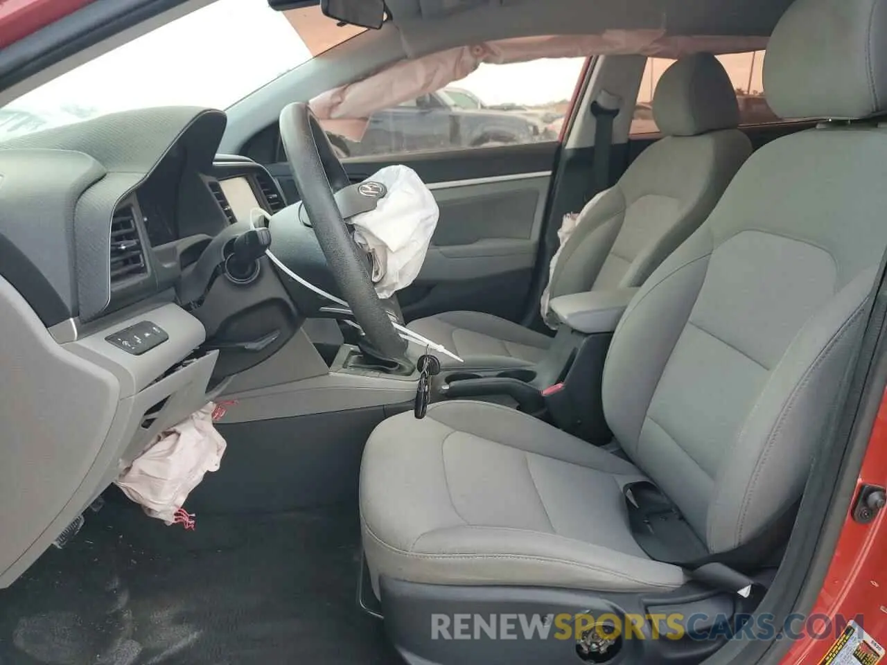7 Photograph of a damaged car 5NPD84LF1LH514027 HYUNDAI ELANTRA 2020