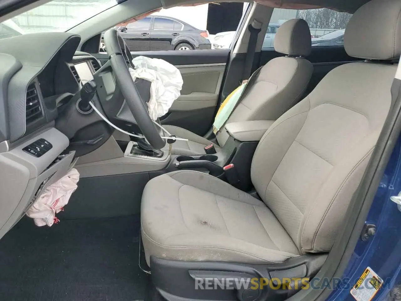 7 Photograph of a damaged car 5NPD84LF1LH522029 HYUNDAI ELANTRA 2020