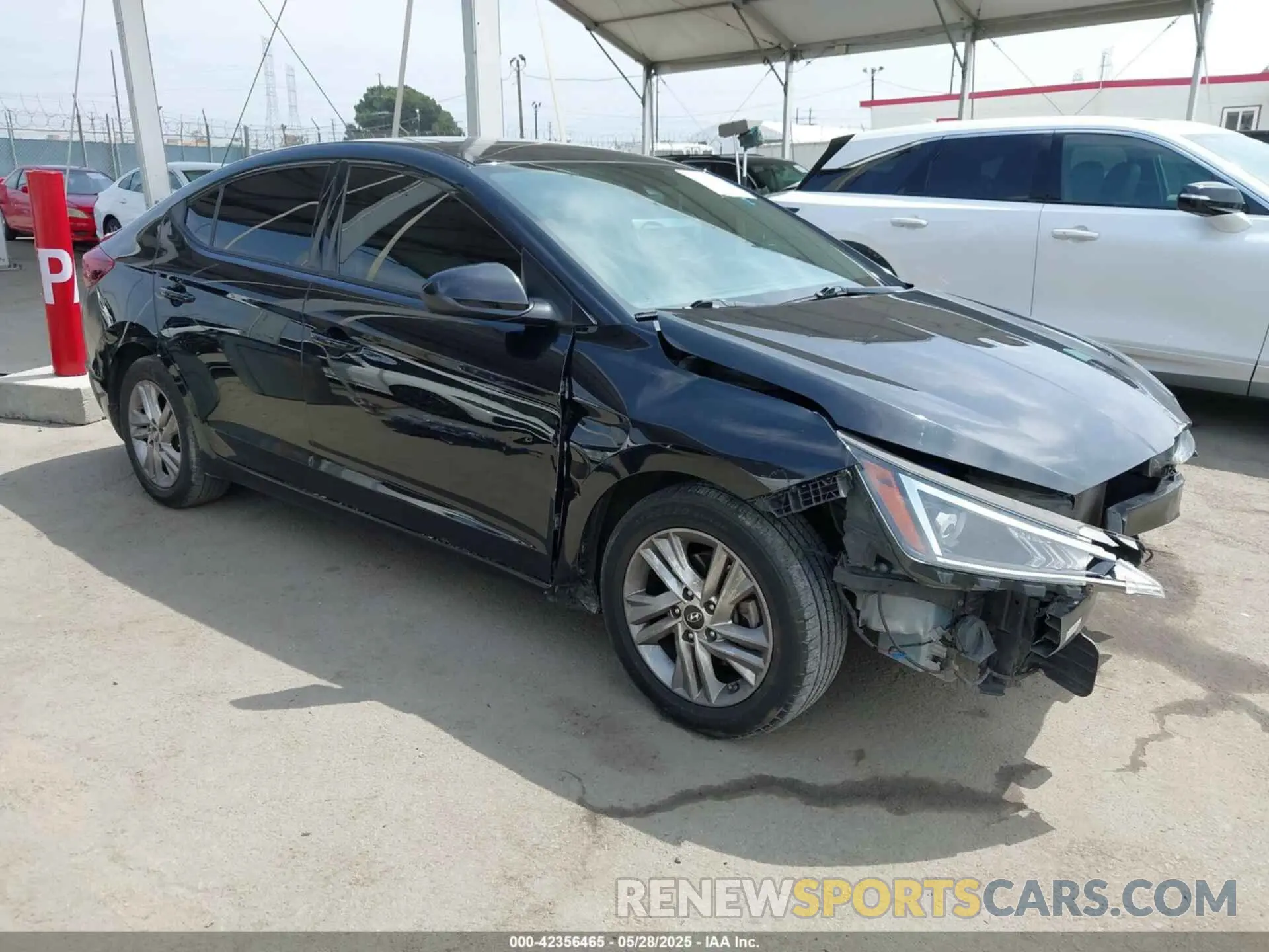 1 Photograph of a damaged car 5NPD84LF1LH524931 HYUNDAI ELANTRA 2020