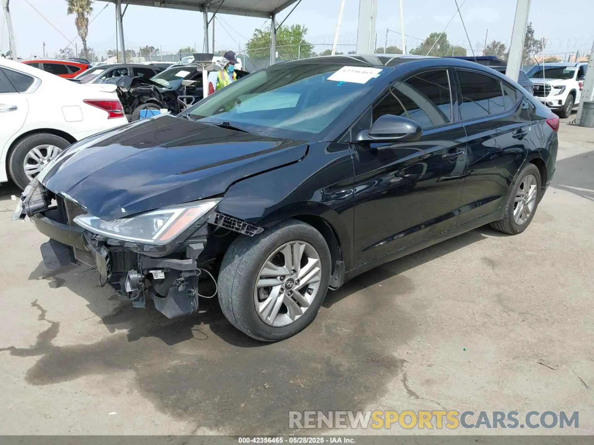 2 Photograph of a damaged car 5NPD84LF1LH524931 HYUNDAI ELANTRA 2020