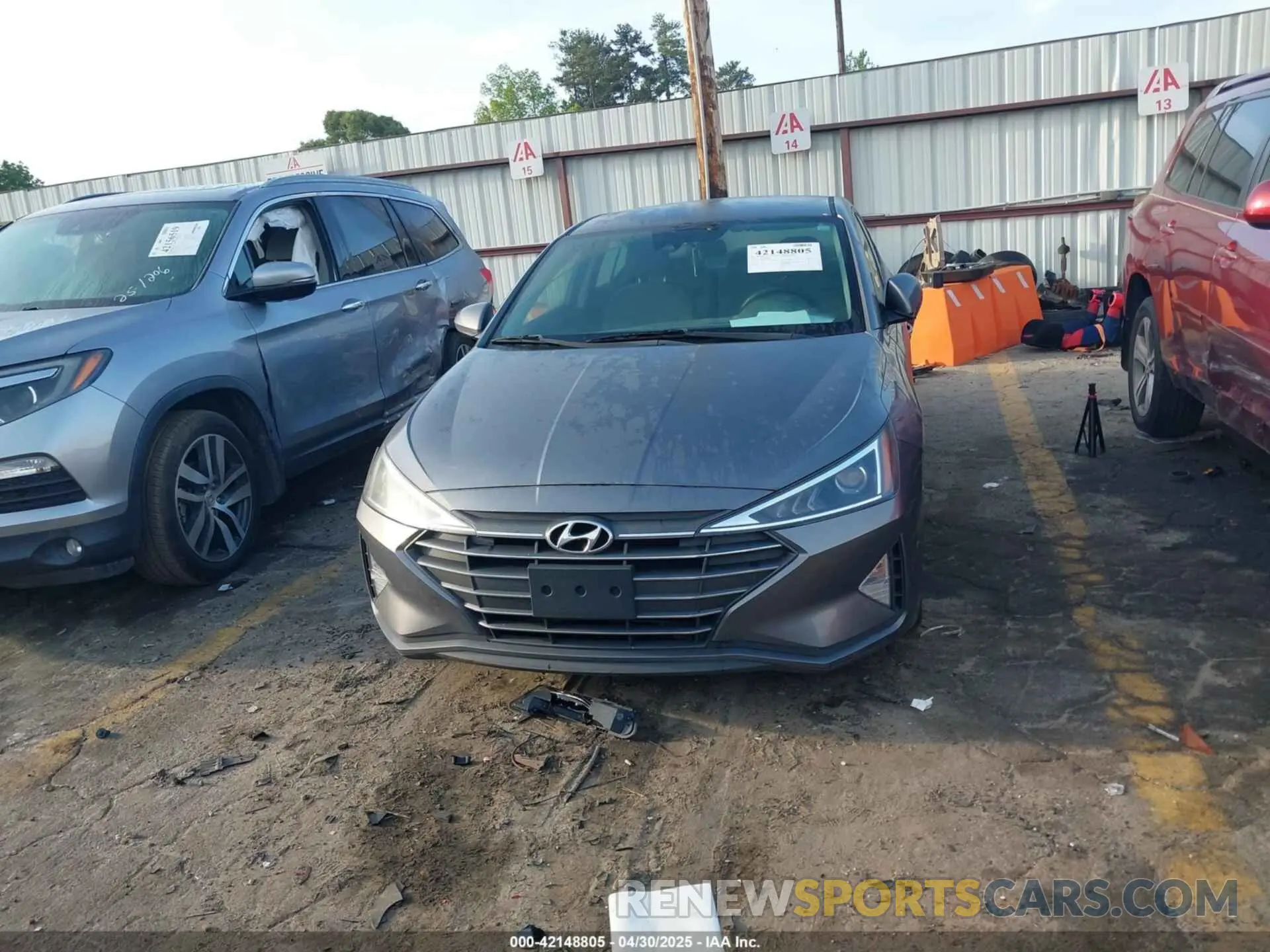 12 Photograph of a damaged car 5NPD84LF1LH540823 HYUNDAI ELANTRA 2020