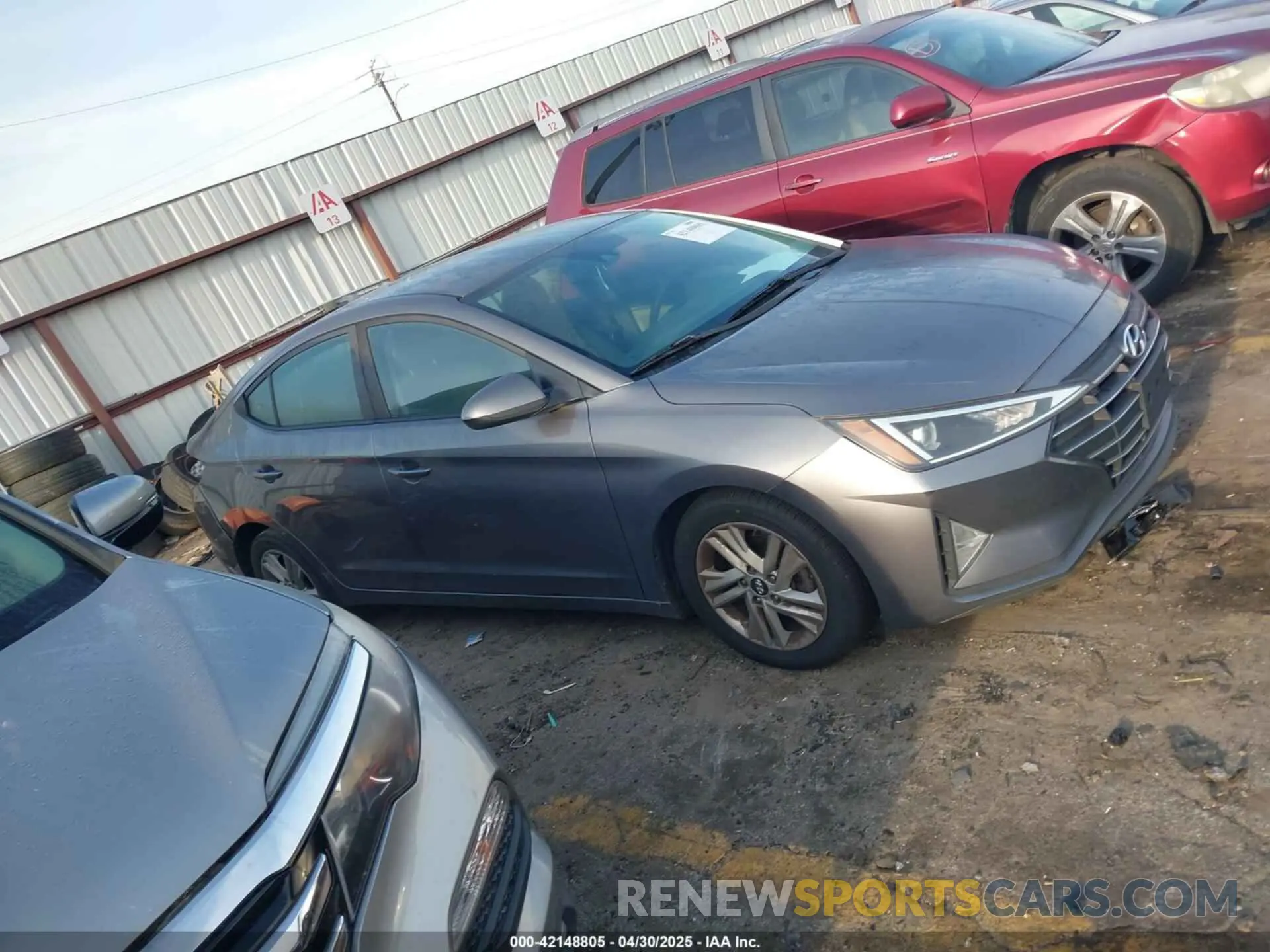 13 Photograph of a damaged car 5NPD84LF1LH540823 HYUNDAI ELANTRA 2020
