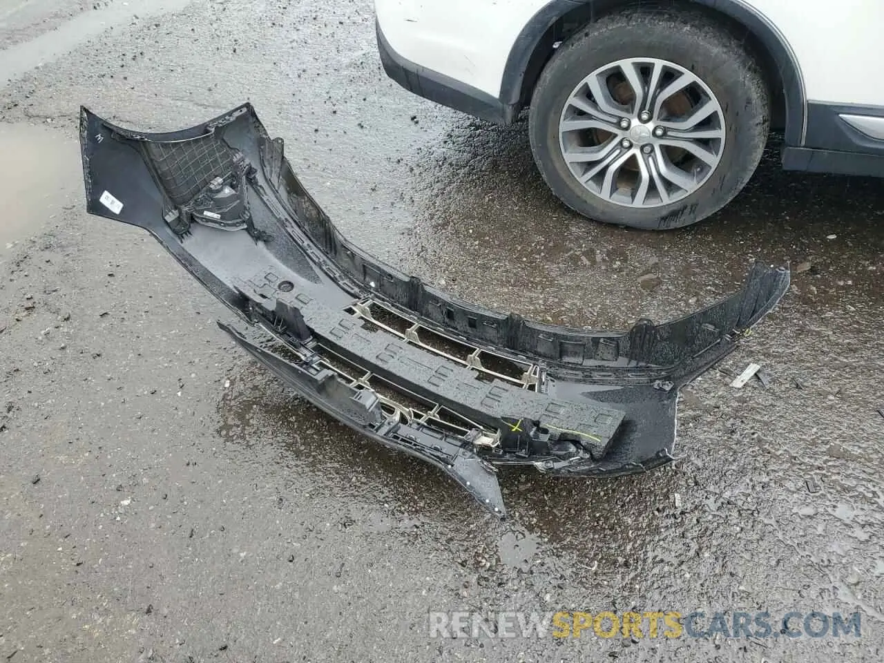 12 Photograph of a damaged car 5NPD84LF1LH548243 HYUNDAI ELANTRA 2020