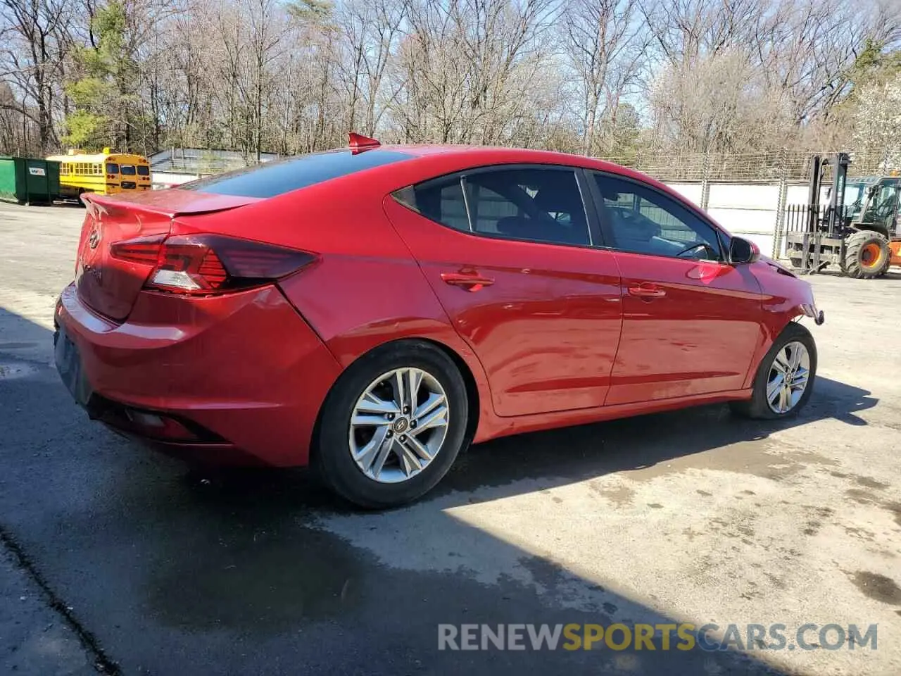 3 Photograph of a damaged car 5NPD84LF1LH569934 HYUNDAI ELANTRA 2020