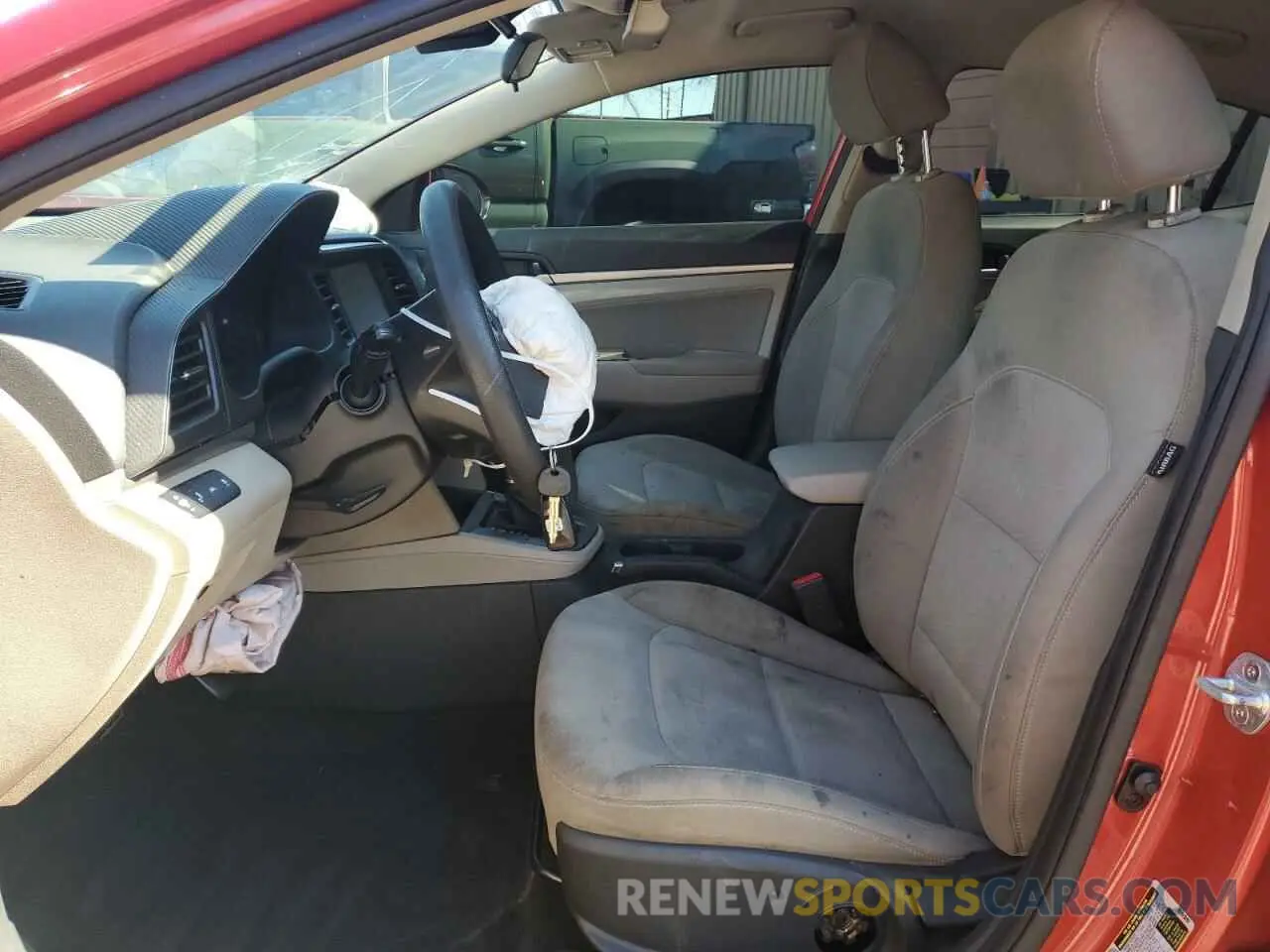 7 Photograph of a damaged car 5NPD84LF1LH569934 HYUNDAI ELANTRA 2020