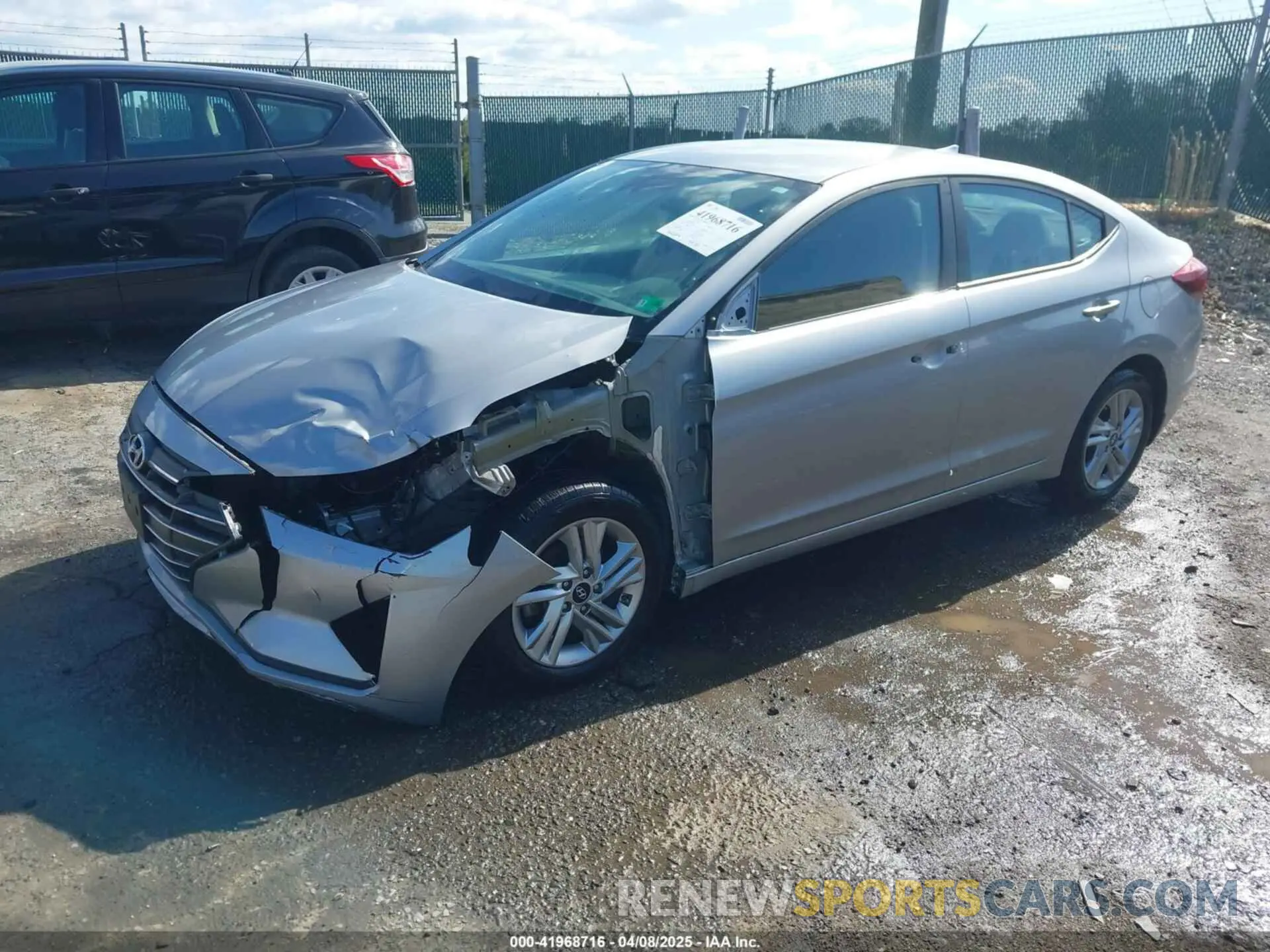 2 Photograph of a damaged car 5NPD84LF1LH570310 HYUNDAI ELANTRA 2020