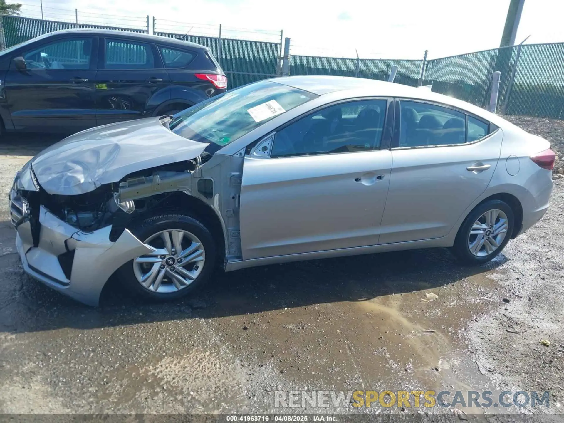 6 Photograph of a damaged car 5NPD84LF1LH570310 HYUNDAI ELANTRA 2020