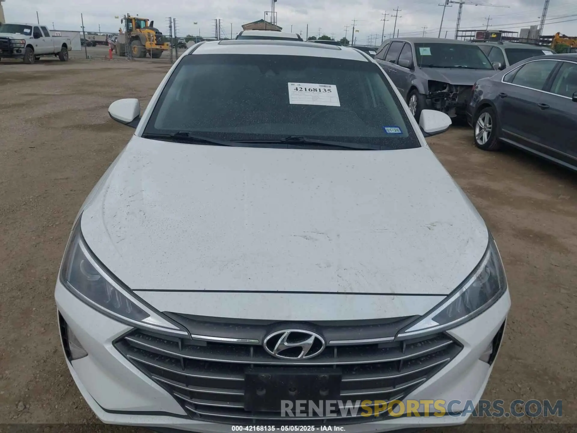 6 Photograph of a damaged car 5NPD84LF1LH572302 HYUNDAI ELANTRA 2020