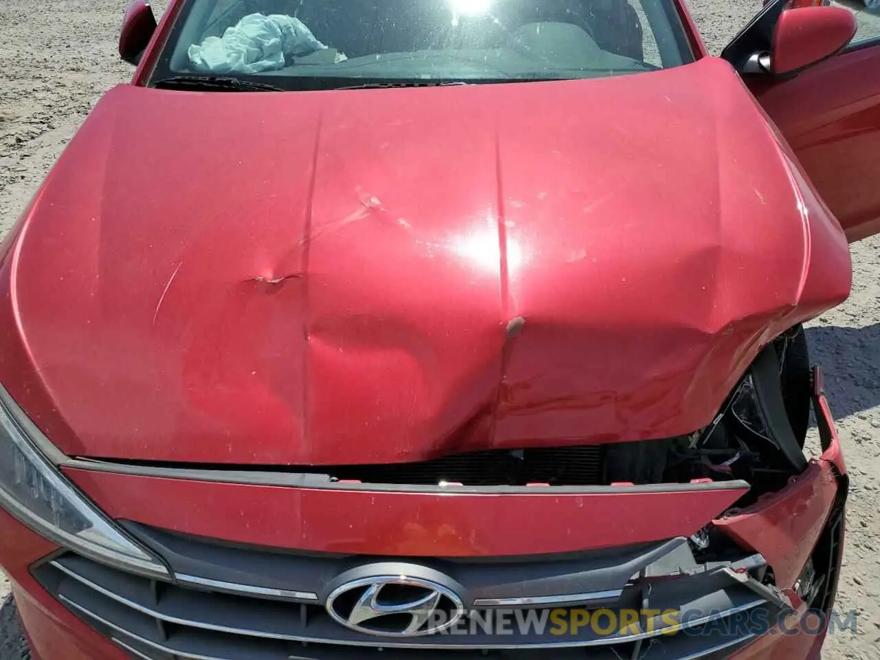 11 Photograph of a damaged car 5NPD84LF1LH581405 HYUNDAI ELANTRA 2020