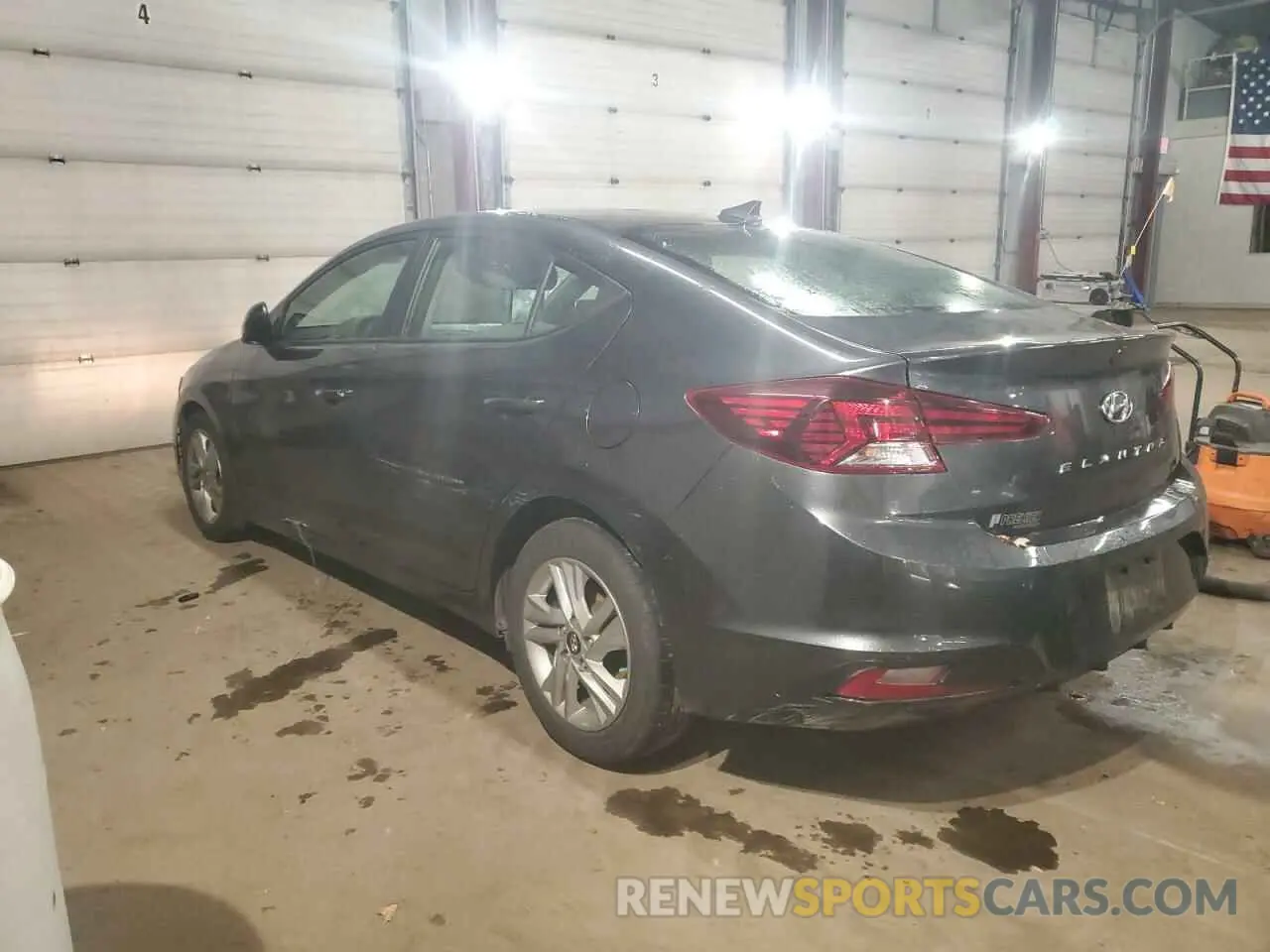 2 Photograph of a damaged car 5NPD84LF1LH582747 HYUNDAI ELANTRA 2020
