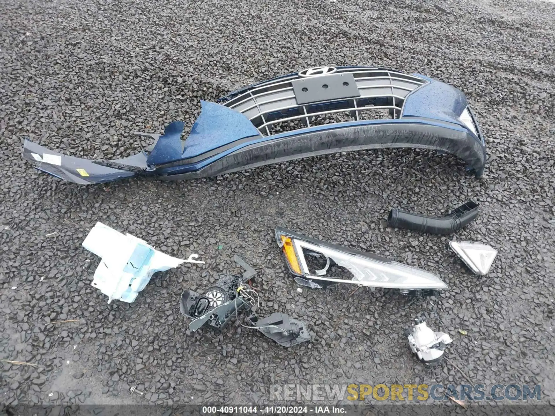 12 Photograph of a damaged car 5NPD84LF1LH588306 HYUNDAI ELANTRA 2020