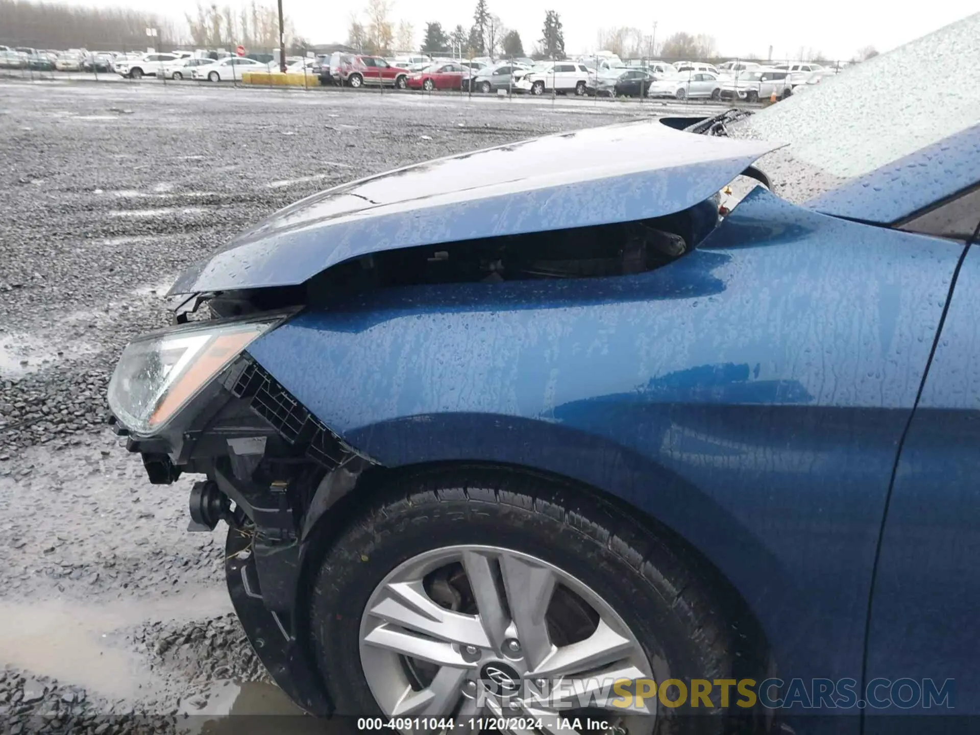 19 Photograph of a damaged car 5NPD84LF1LH588306 HYUNDAI ELANTRA 2020