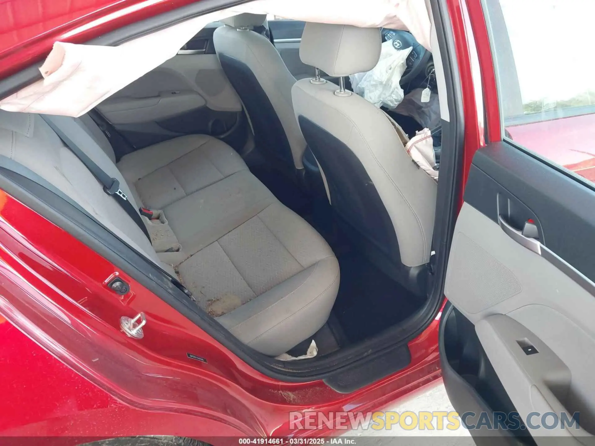 8 Photograph of a damaged car 5NPD84LF1LH596485 HYUNDAI ELANTRA 2020