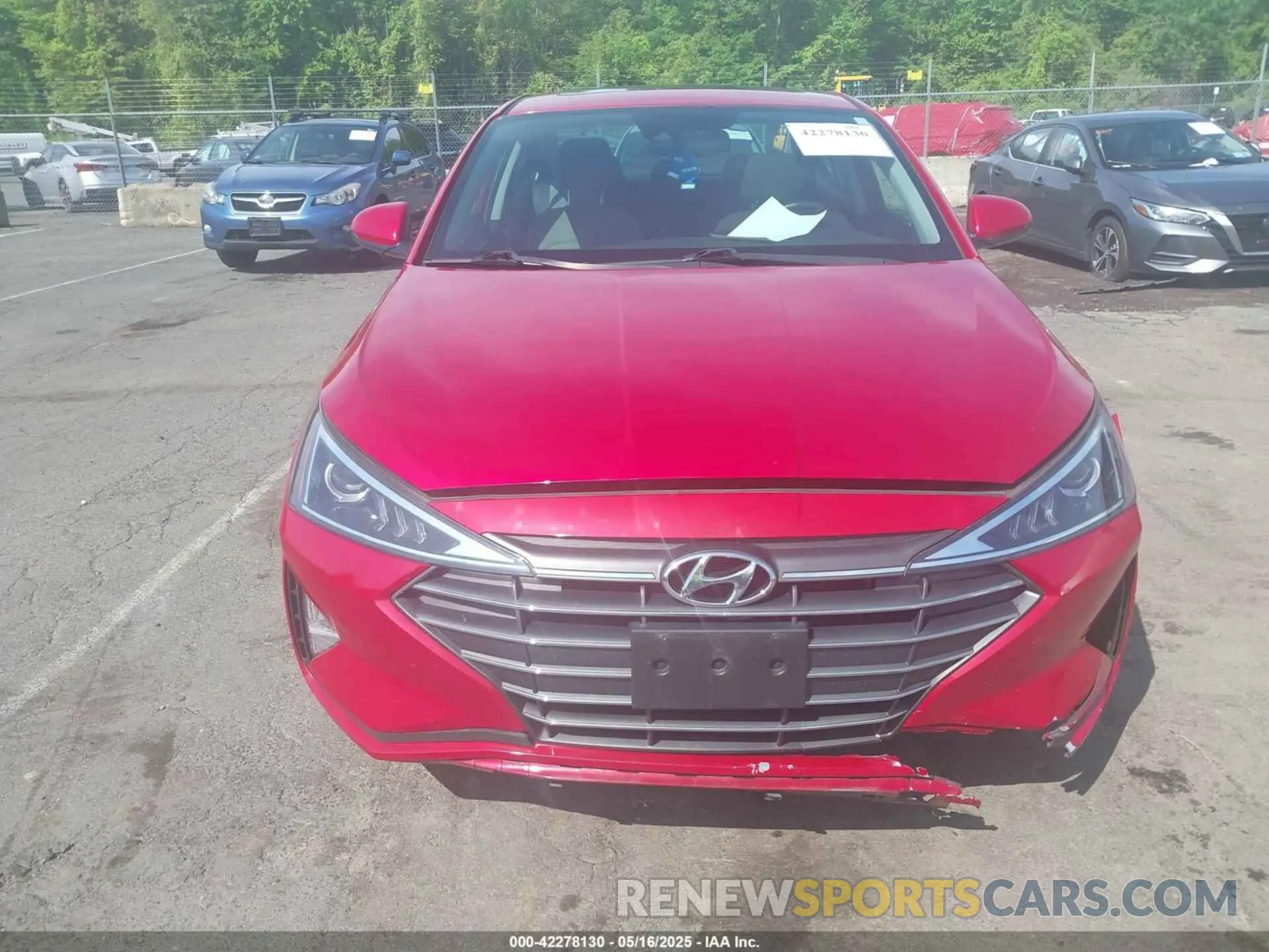 12 Photograph of a damaged car 5NPD84LF1LH598043 HYUNDAI ELANTRA 2020