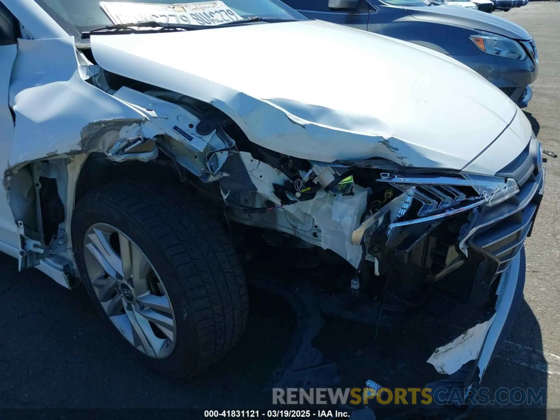 6 Photograph of a damaged car 5NPD84LF1LH603581 HYUNDAI ELANTRA 2020