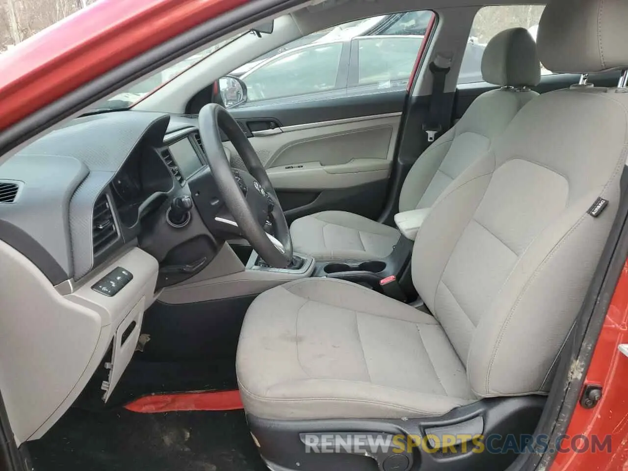 7 Photograph of a damaged car 5NPD84LF1LH620445 HYUNDAI ELANTRA 2020