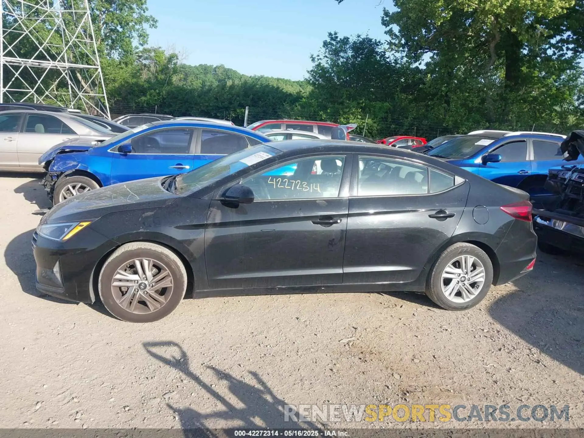 15 Photograph of a damaged car 5NPD84LF1LH624740 HYUNDAI ELANTRA 2020