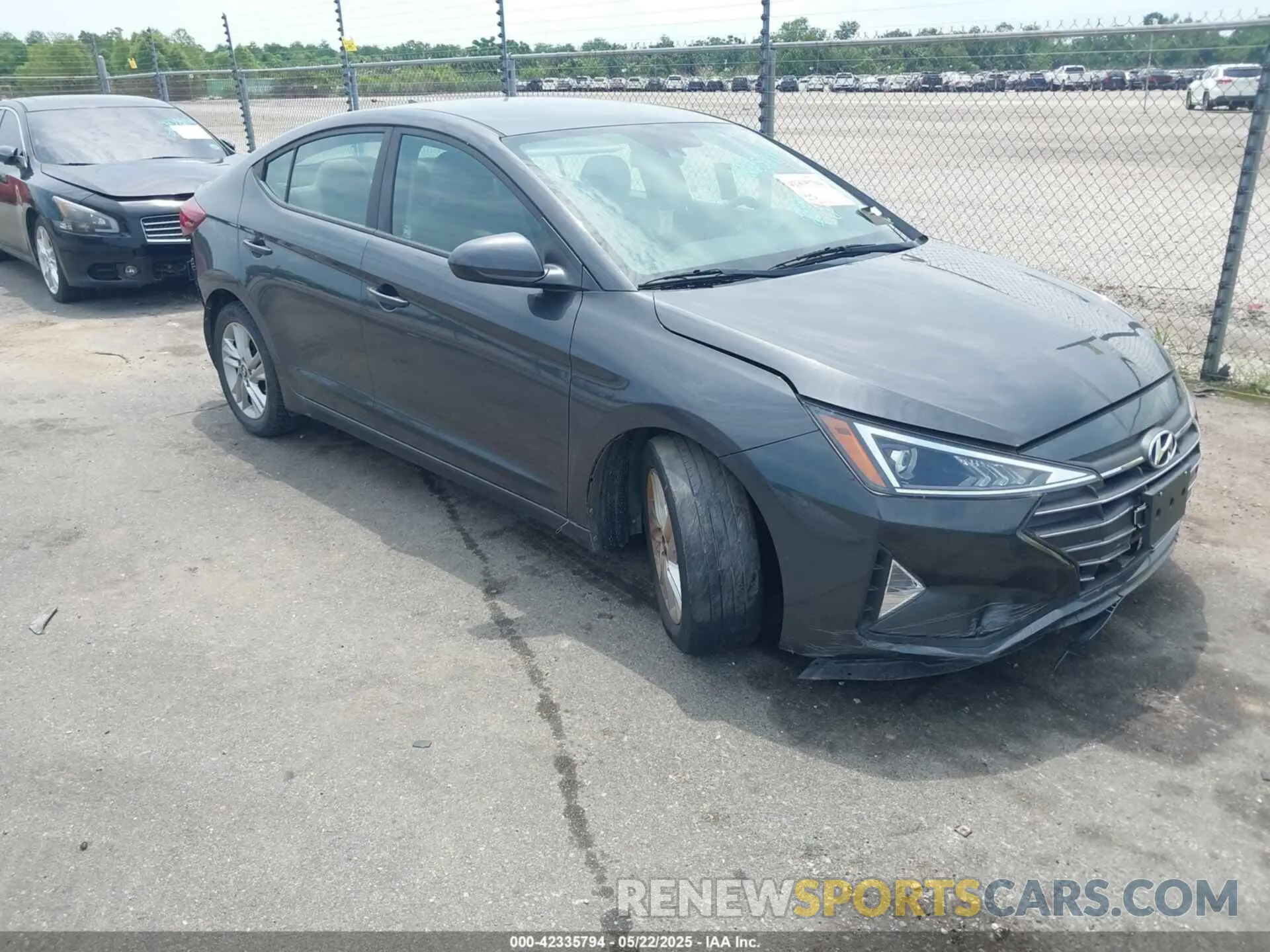 1 Photograph of a damaged car 5NPD84LF1LH625614 HYUNDAI ELANTRA 2020