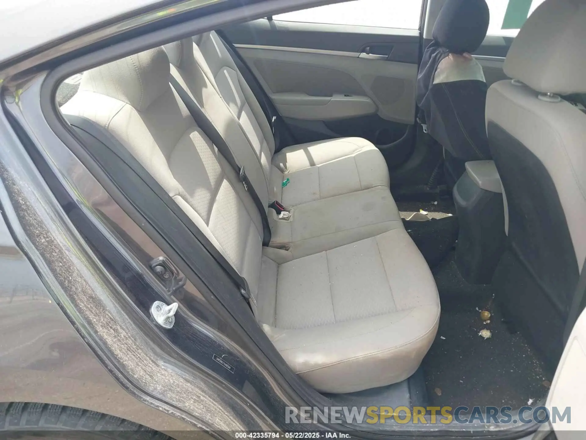 8 Photograph of a damaged car 5NPD84LF1LH625614 HYUNDAI ELANTRA 2020