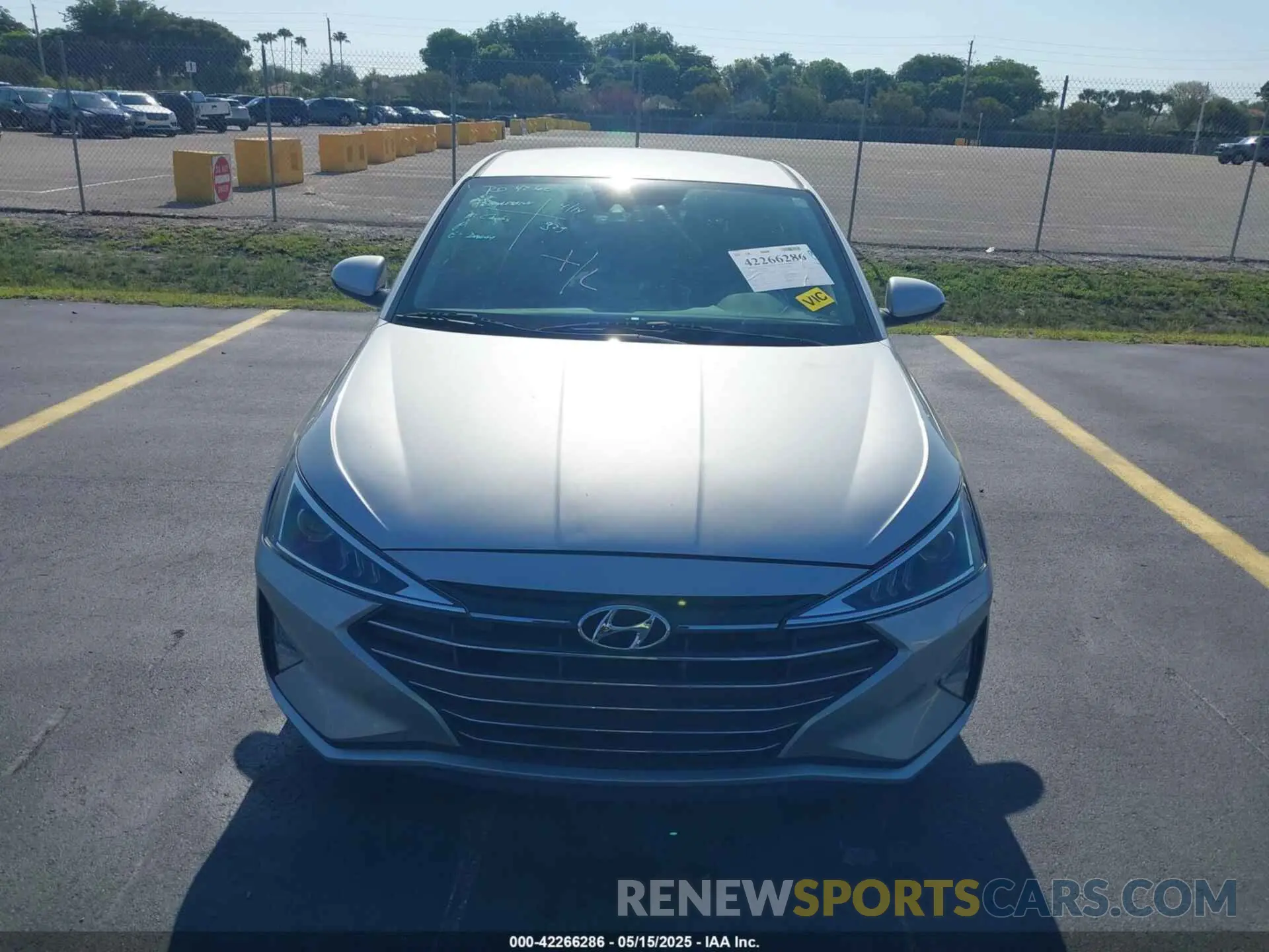 13 Photograph of a damaged car 5NPD84LF2LH508091 HYUNDAI ELANTRA 2020