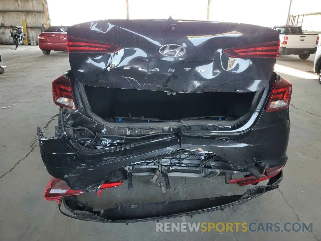 6 Photograph of a damaged car 5NPD84LF2LH531290 HYUNDAI ELANTRA 2020