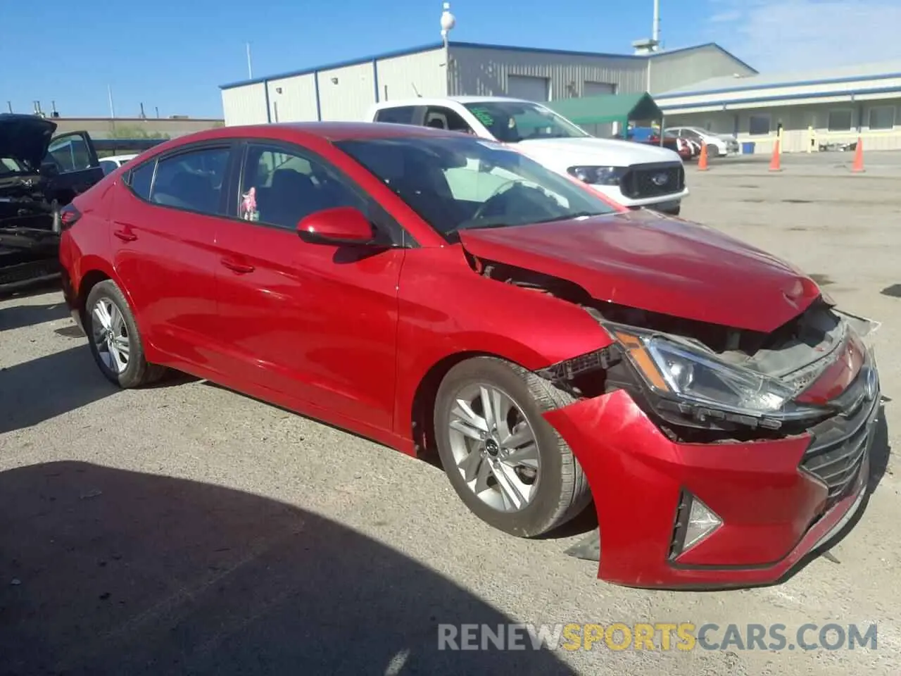 4 Photograph of a damaged car 5NPD84LF2LH534089 HYUNDAI ELANTRA 2020