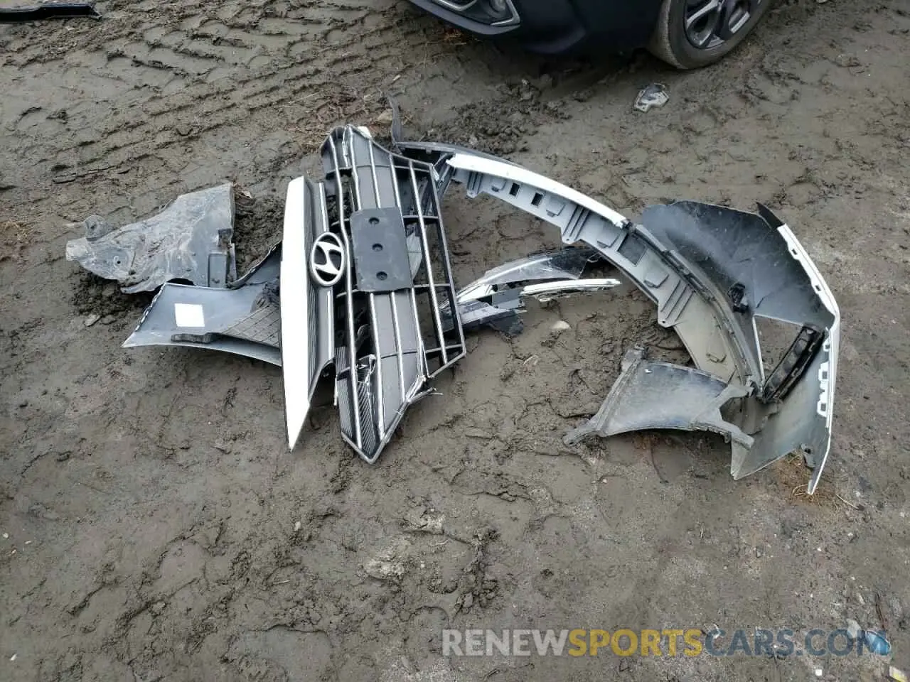 12 Photograph of a damaged car 5NPD84LF2LH544217 HYUNDAI ELANTRA 2020