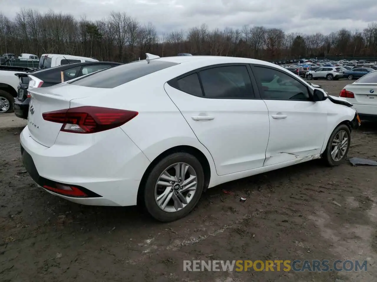 3 Photograph of a damaged car 5NPD84LF2LH544217 HYUNDAI ELANTRA 2020