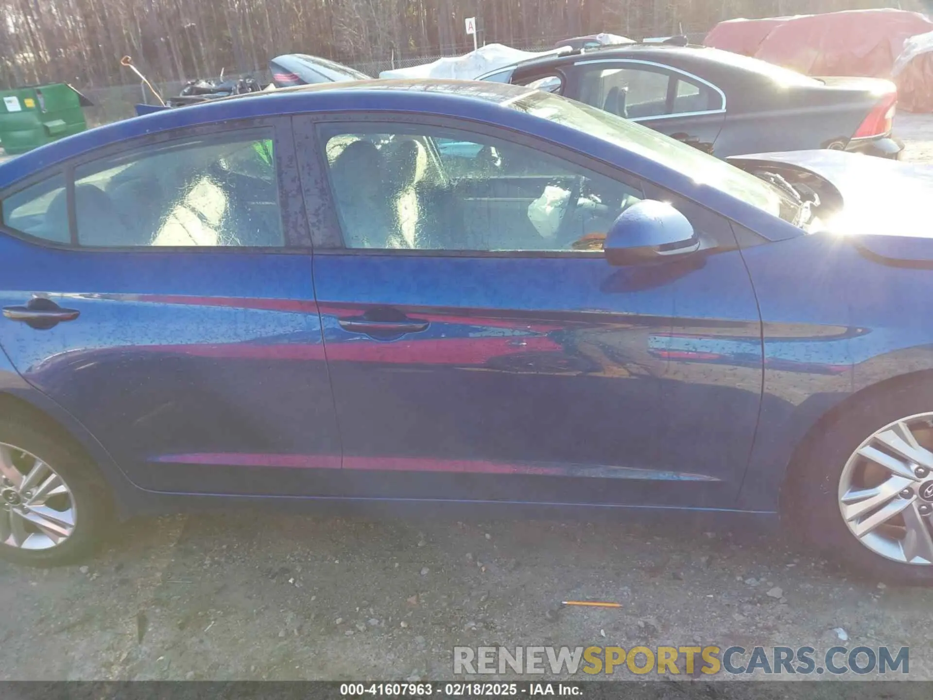 14 Photograph of a damaged car 5NPD84LF2LH556156 HYUNDAI ELANTRA 2020