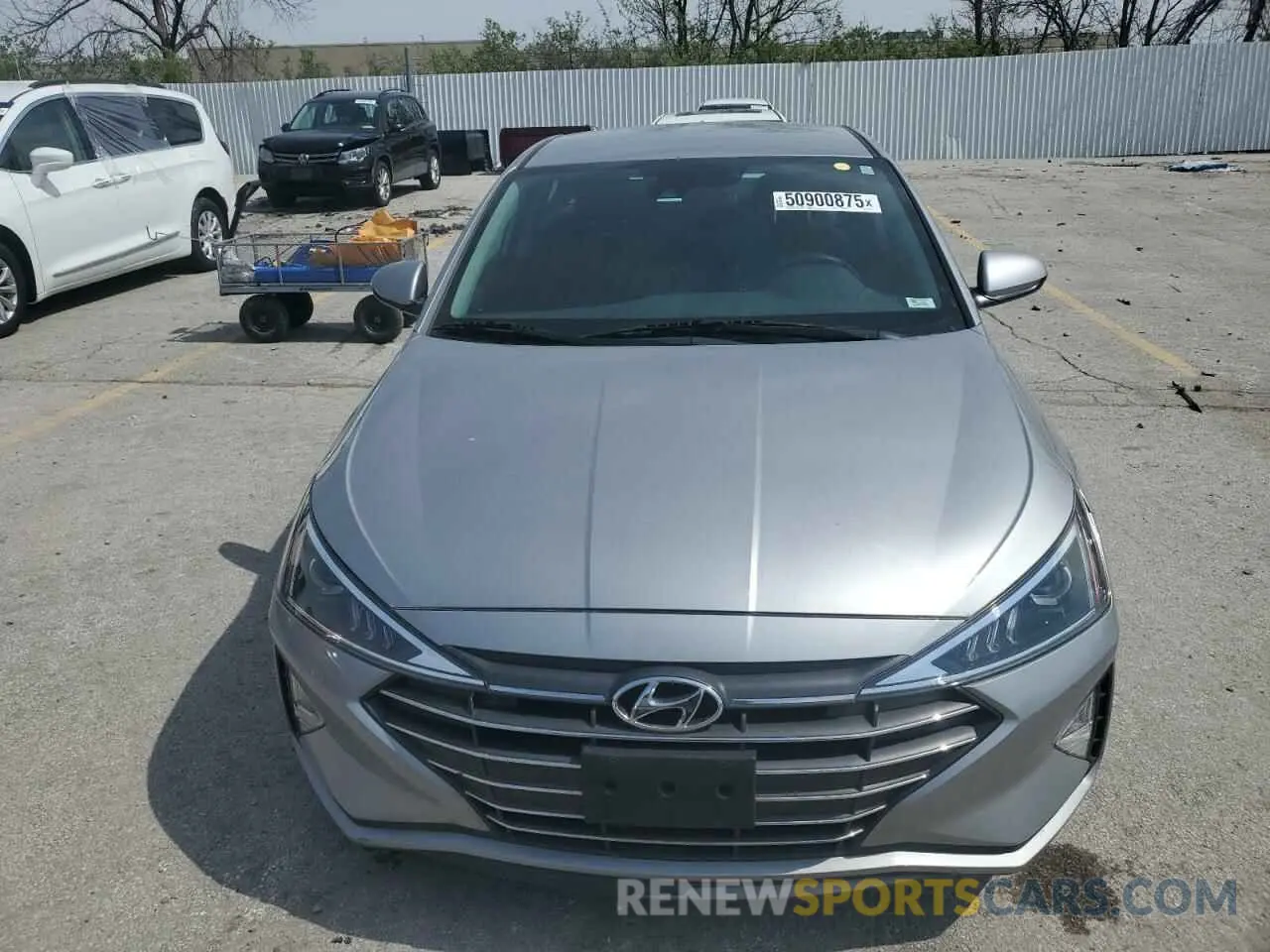 5 Photograph of a damaged car 5NPD84LF2LH570283 HYUNDAI ELANTRA 2020