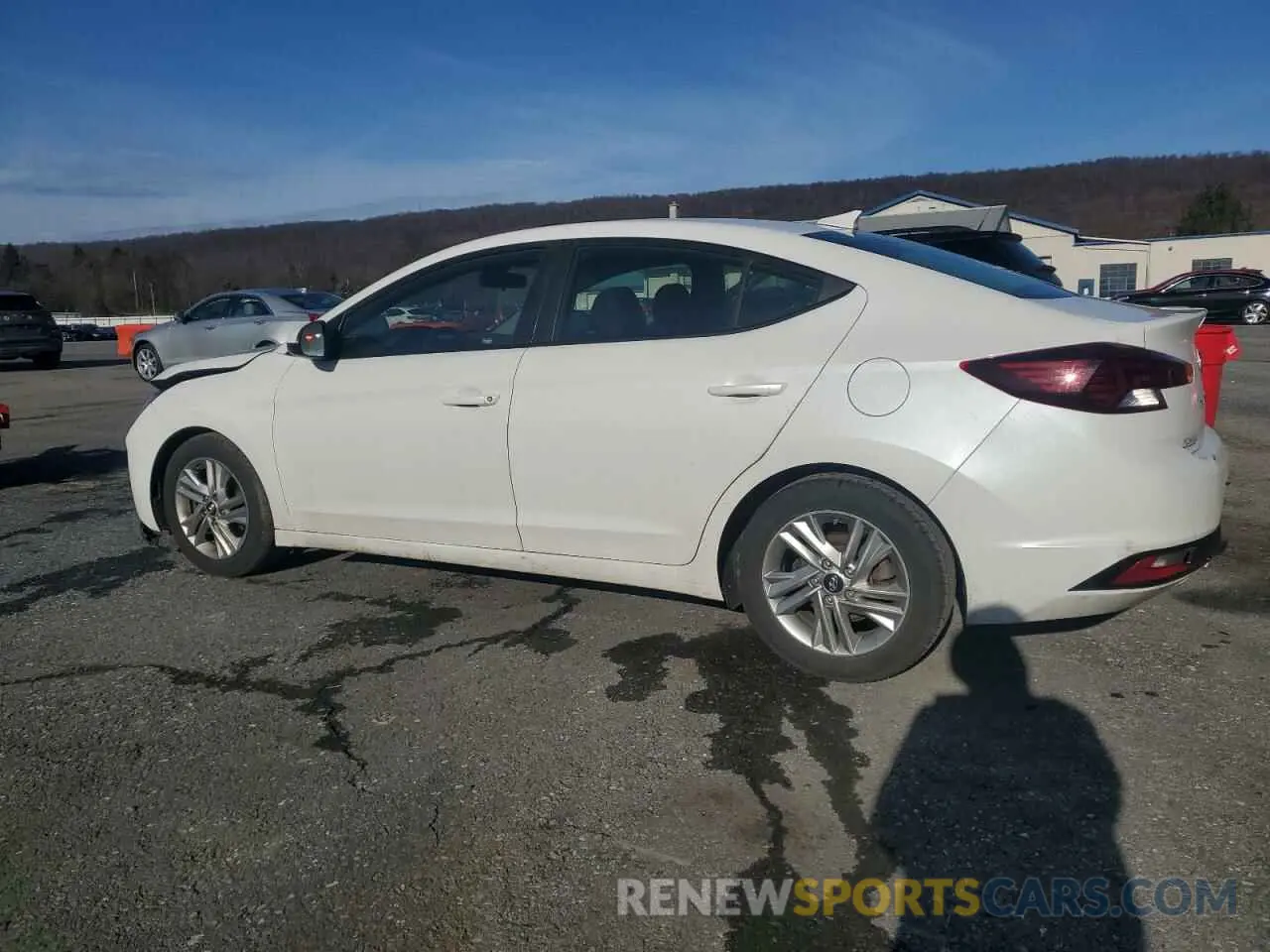 2 Photograph of a damaged car 5NPD84LF2LH570350 HYUNDAI ELANTRA 2020