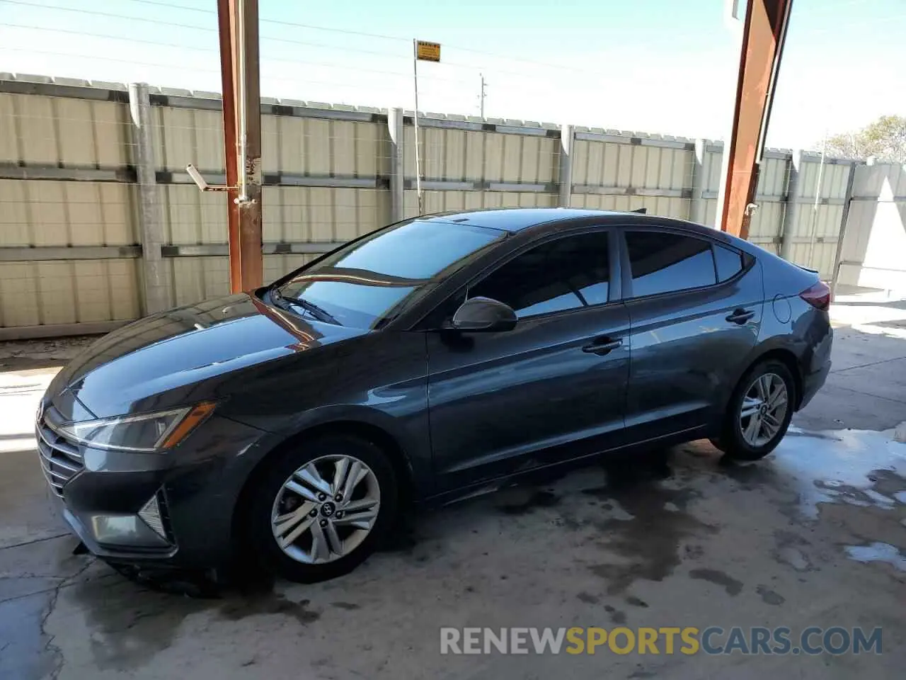 1 Photograph of a damaged car 5NPD84LF2LH570395 HYUNDAI ELANTRA 2020