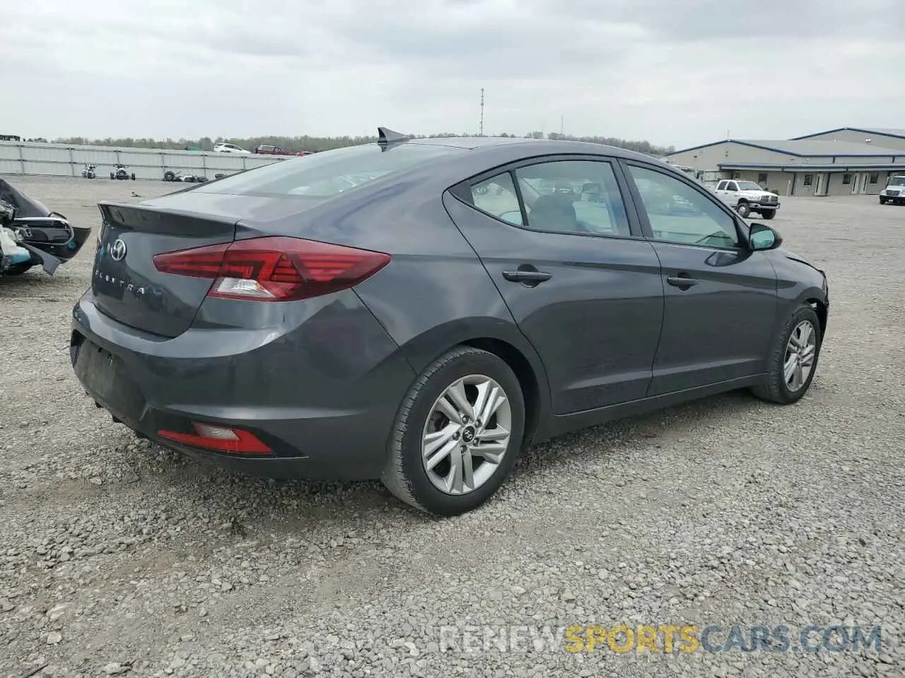 3 Photograph of a damaged car 5NPD84LF2LH573006 HYUNDAI ELANTRA 2020